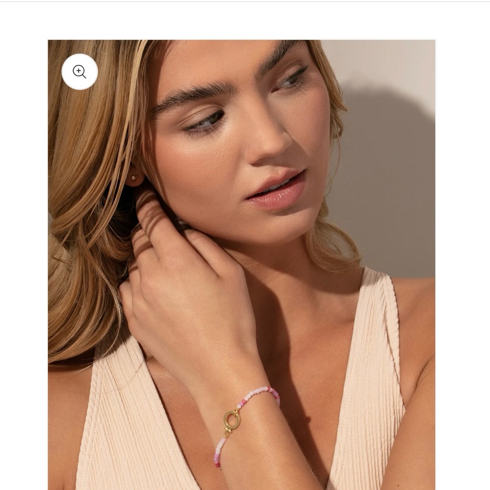 Selling Because It Does Not Go With The Aesthetic… - image 4